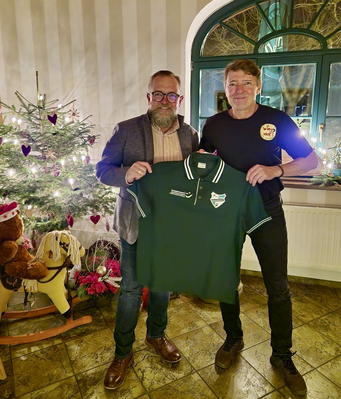 Eine Bescherung der besonderen Art legt die Firma Orthopädietechnik Mayer & Behnsen unter dem Weihnachtsbaum